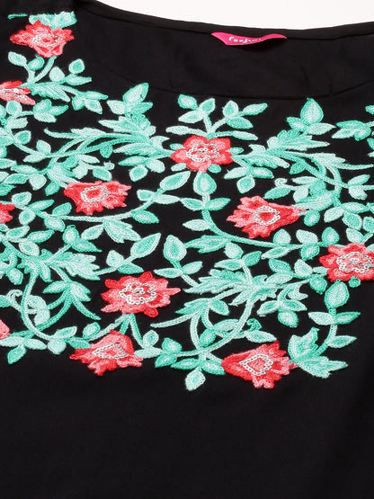 Floral Embroidered Straight Kurta - Black