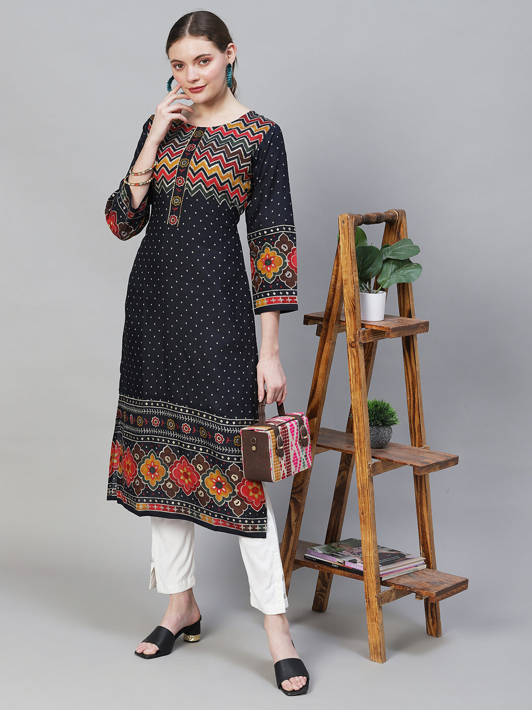 Ethnic Printed Straight Fit Kurta - Navy Blue