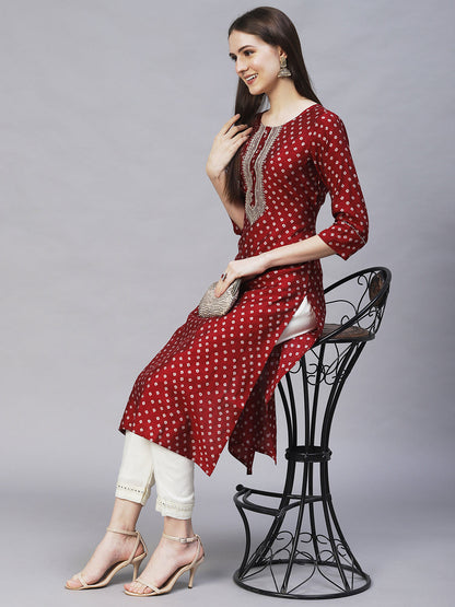 Bandhani Printed & Embroidered Straight Fit Kurta – Maroon