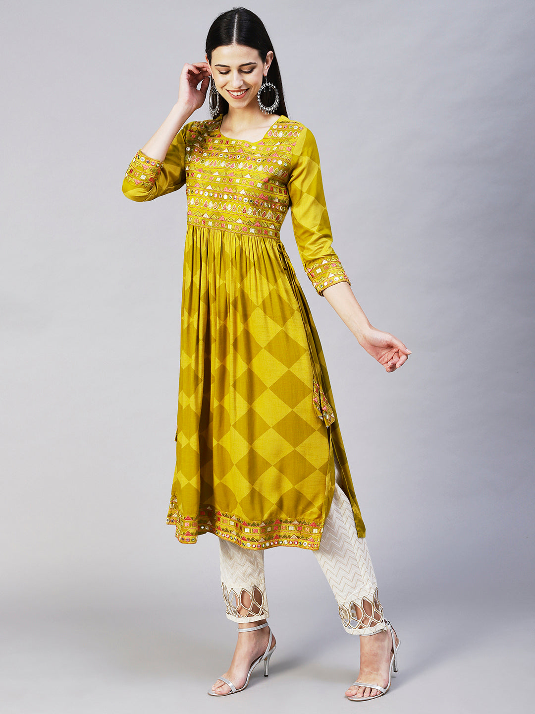 Checks Printed & Embroidered A-Line Kurta - Pear Green