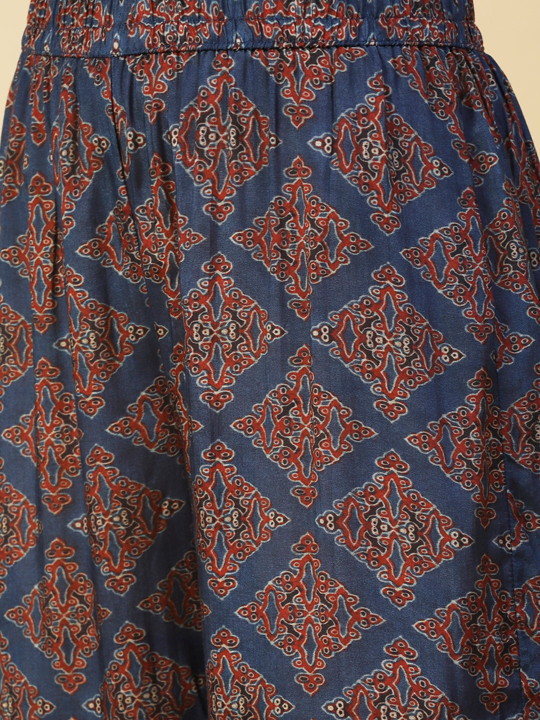 Ajarak Printed Hand Embroidered Asymmetric Hem Kurta With Pants - Indigo Blue