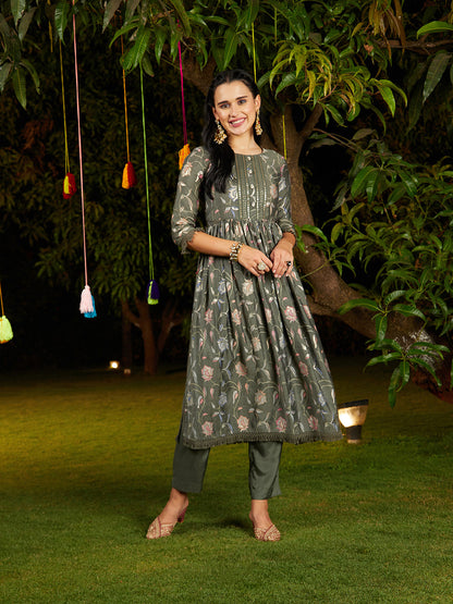 Floral Printed & Embroidered A-Line Kurta with Pant & Dupatta - Green