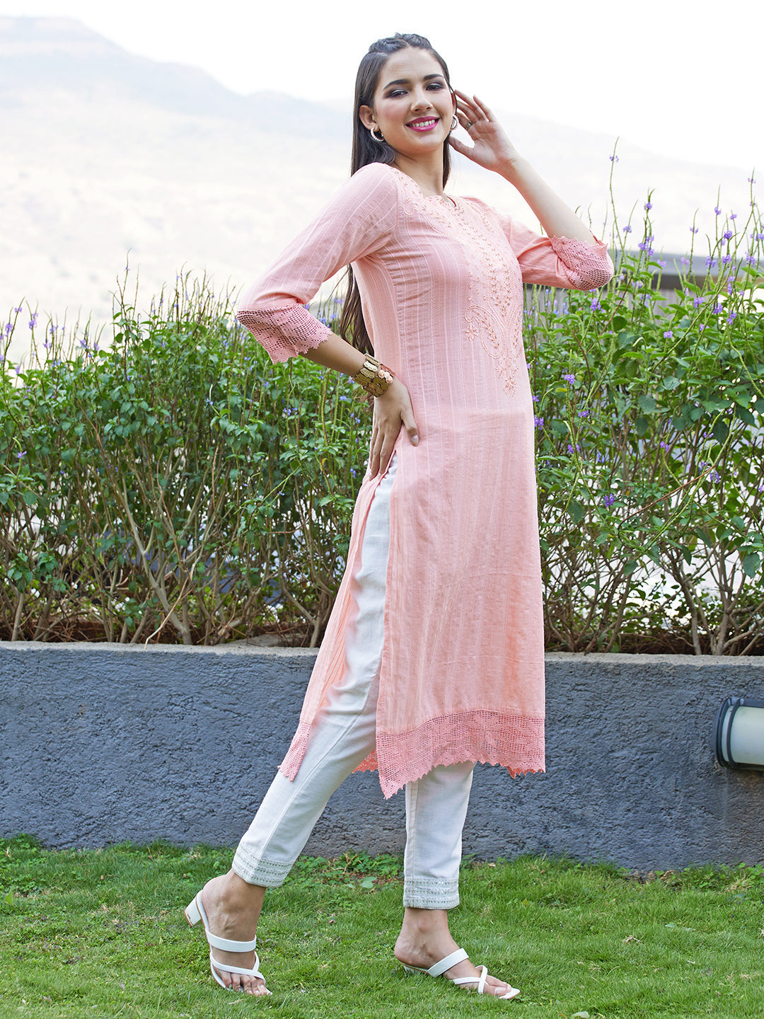 Ethnic Hand Embroidered Straight Fit Kurta - Peach