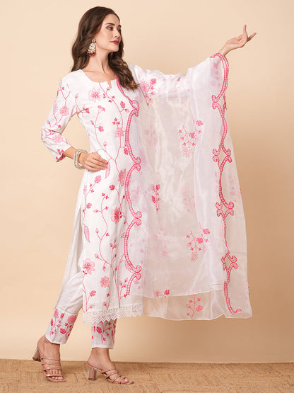 Dobby Design Resham & Applique Embroidered Kurta with Pants & Dupatta - White