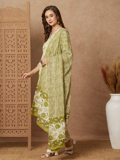 Floral Foil Printed & Embroidered Straight Kurta with Pant & Dupatta - Light Green