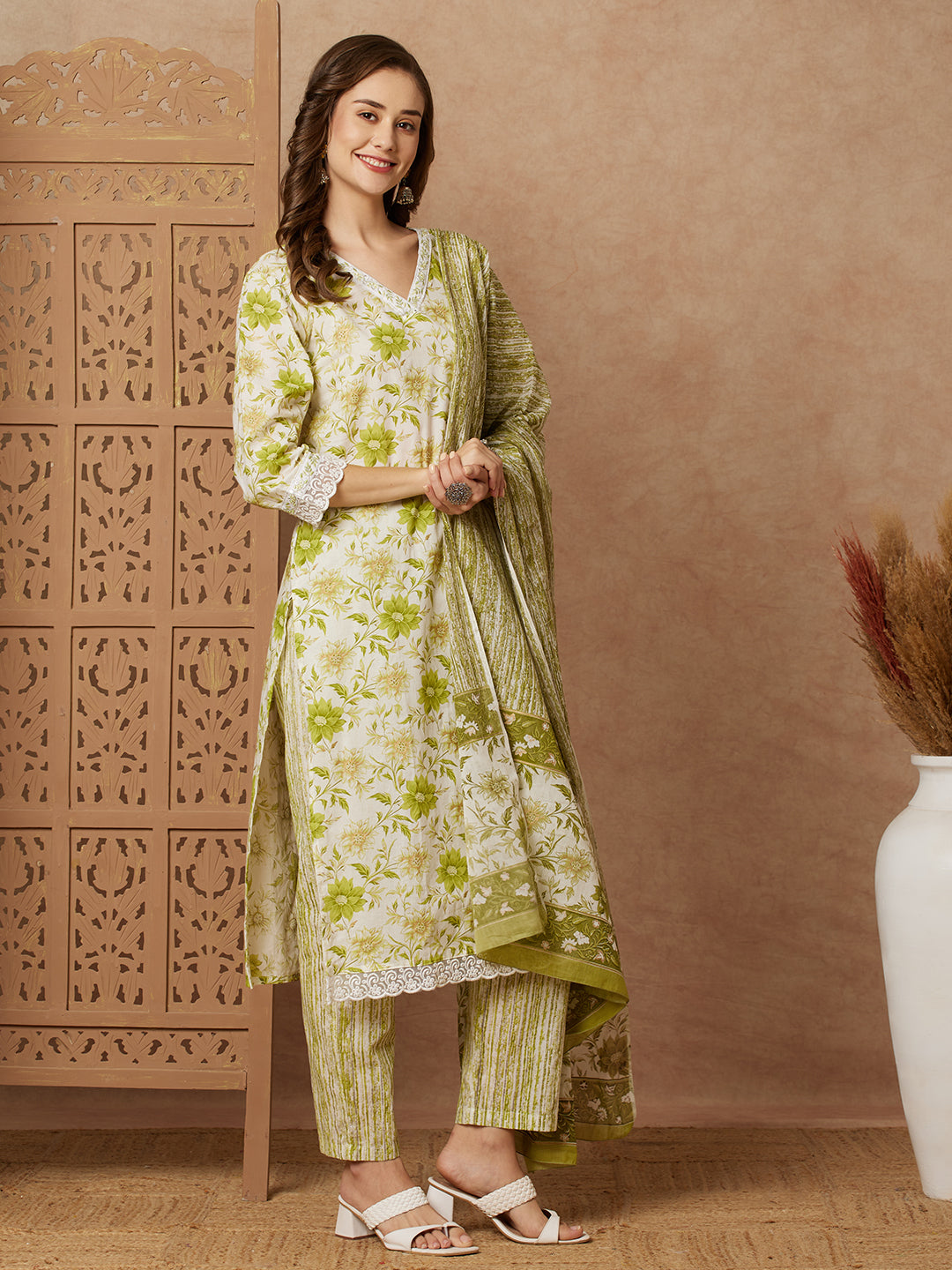 Floral Foil Printed & Embroidered Straight Kurta with Pant & Dupatta - Light Green