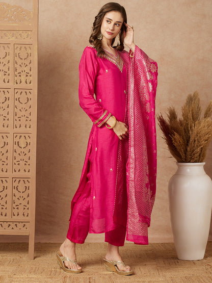 Floral Hand Embroidered Straight & Kurta with Pant & Brocade Dupatta - Pink