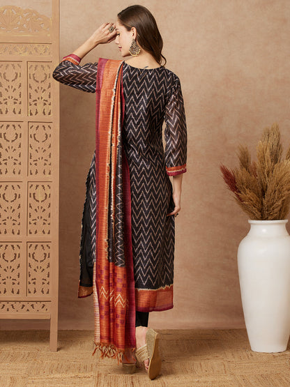 Ethnic Chevron Printed & Kantha Embroidered Straight Fit Kurta with Pant and Dupatta - Black