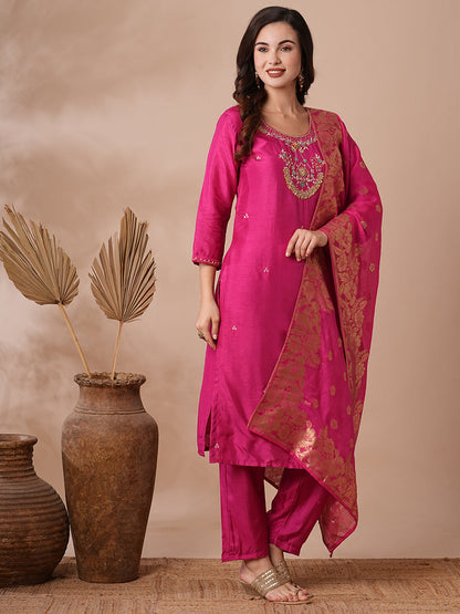 Floral Hand Embroidered Straight Kurta with Pant & Dupatta - Pink