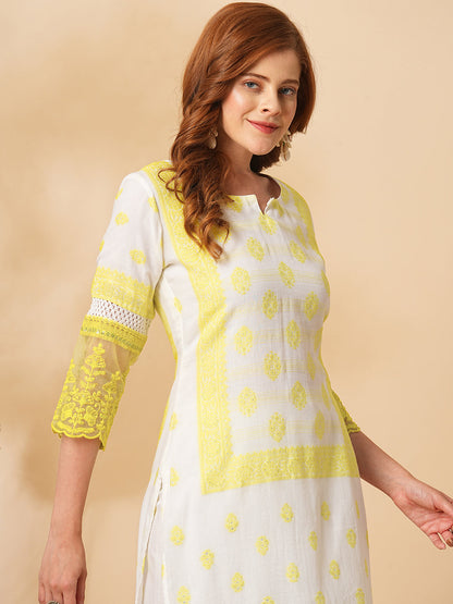 Ethnic Floral Jacquard Straight Fit Kurta with Pant - Off White