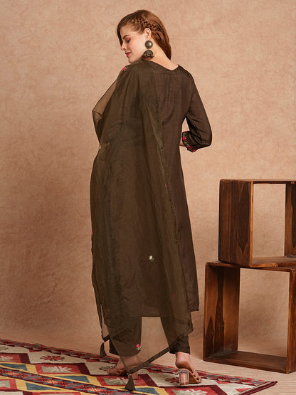 Floral Hand Embroidered Straight Fit Kurta with Pant & Dupatta - Olive