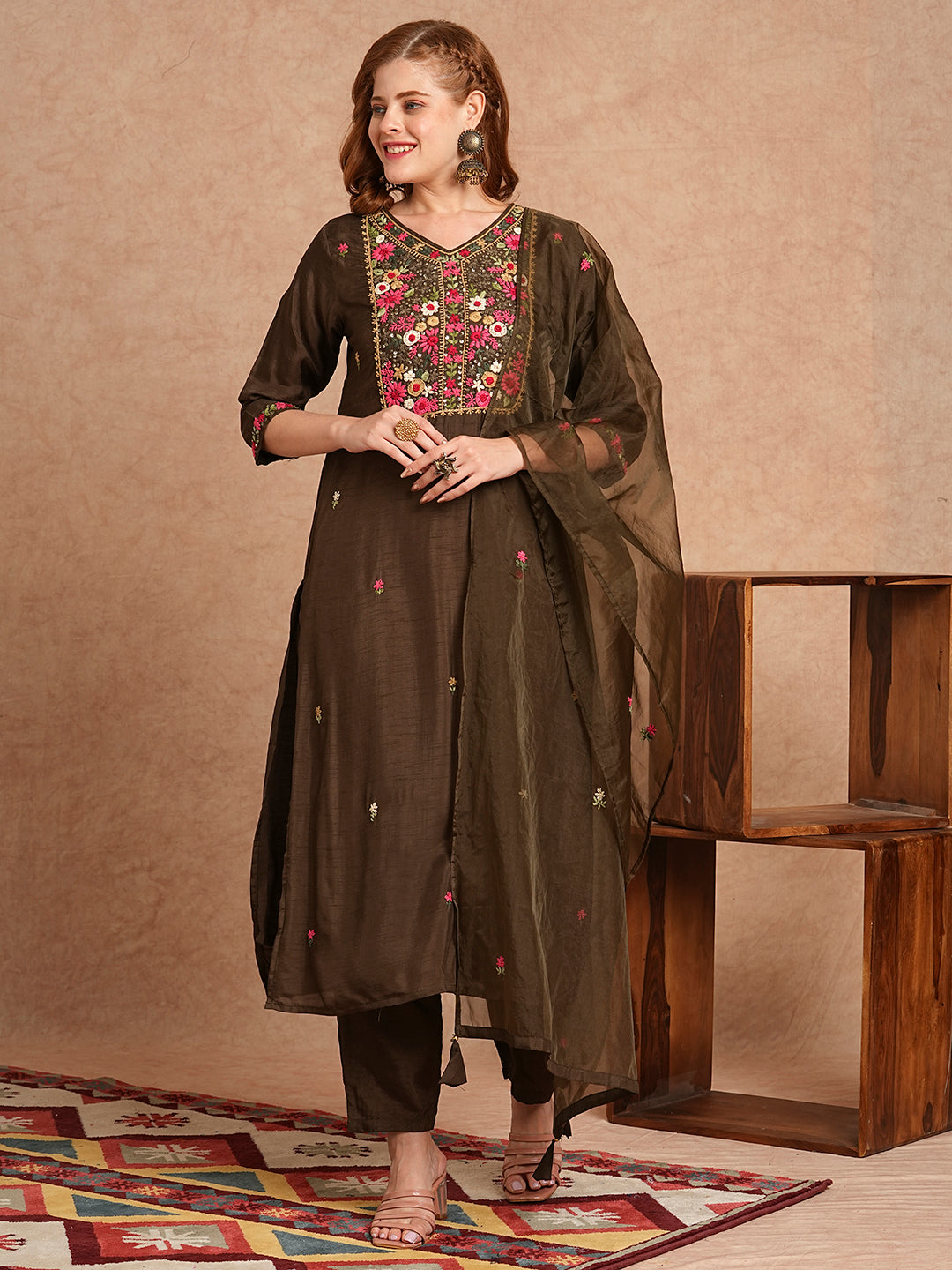 Floral Hand Embroidered Straight Fit Kurta with Pant & Dupatta - Olive