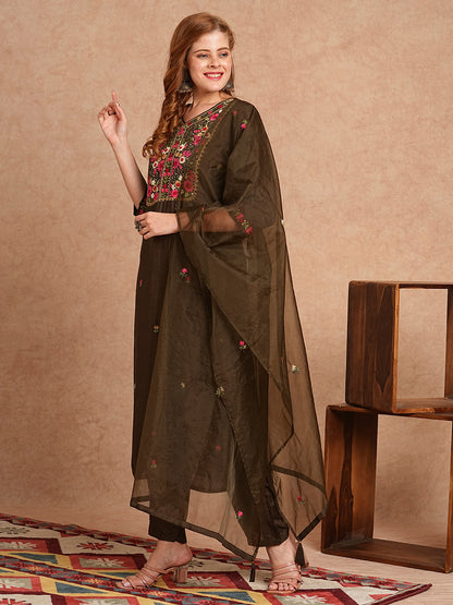 Floral Hand Embroidered Straight Fit Kurta with Pant & Dupatta - Olive