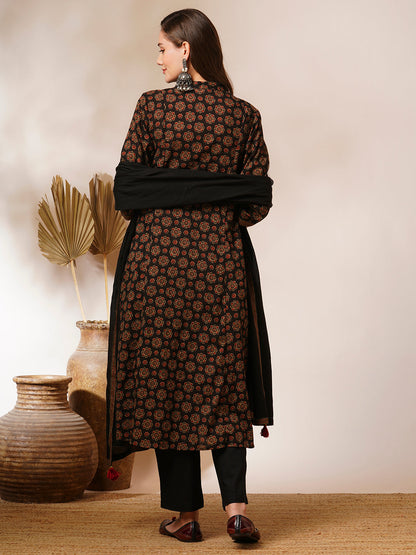 Ethnic Floral Printed A-Line Peated Kurta with Pant & Dupatta - Black