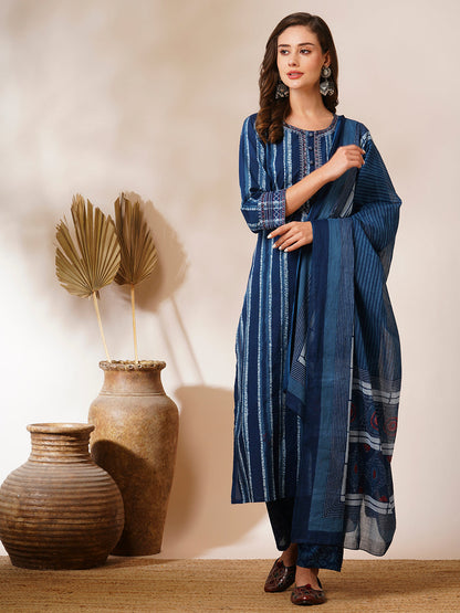 Ethnic Stripes Printed Straight Fit Kurta with Pant and Dupatta - Blue