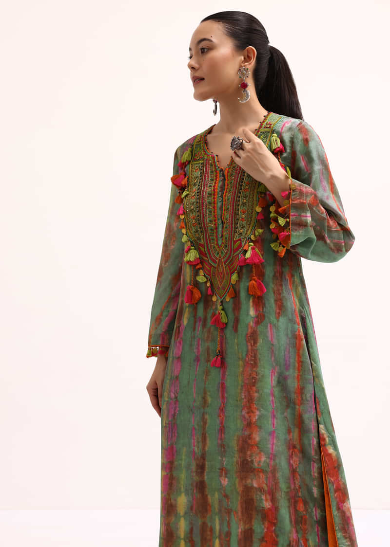 Green Embroidered Crepe Kurta And Pant