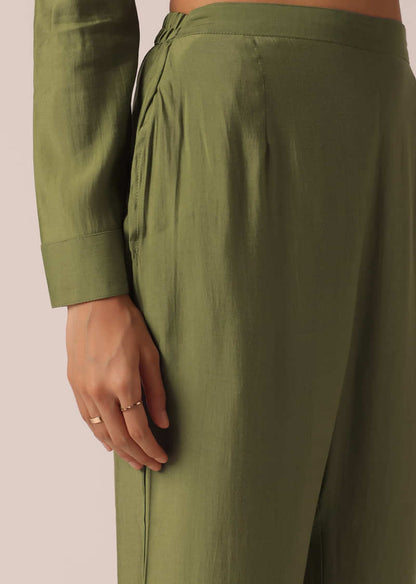 Green Pleated co ord set In Chanderi With Belt