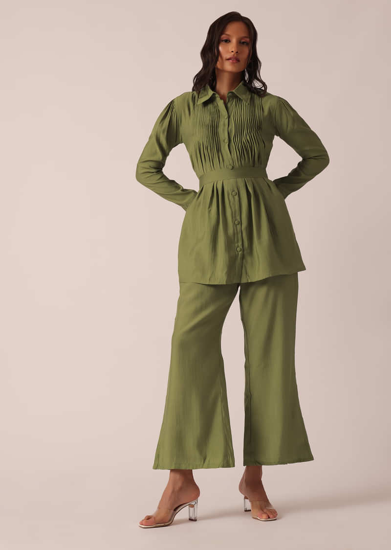 Green Pleated co ord set In Chanderi With Belt