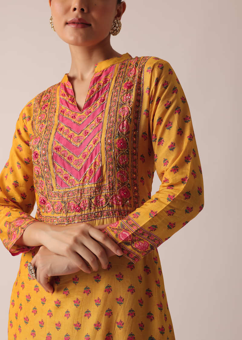 Yellow Kurta And Pant Set With Printed Detail